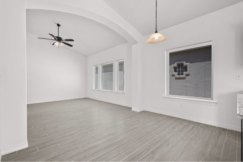 Building Photo - 13848 Vicki Brewer Ave