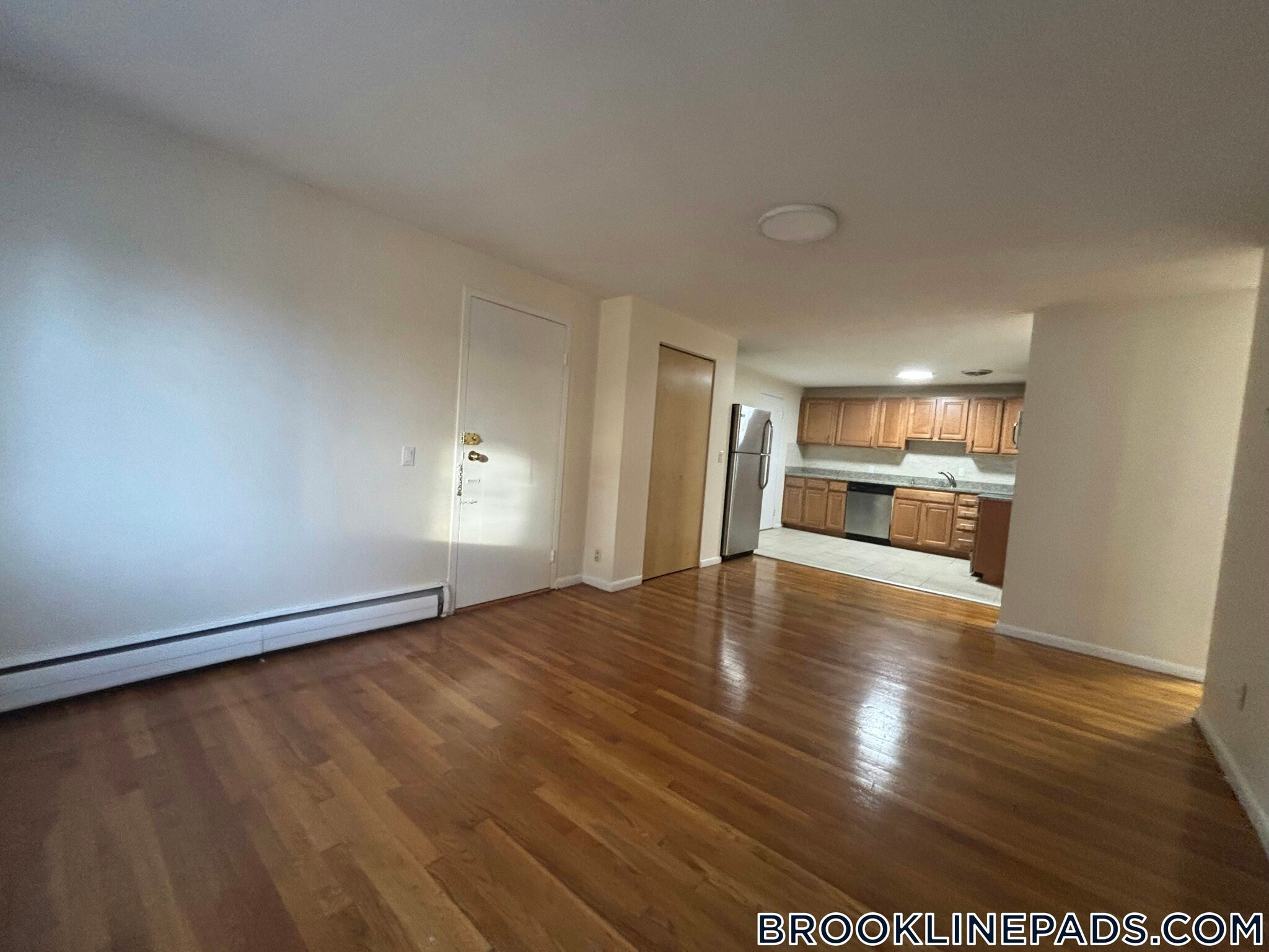 Building Photo - 110 Babcock St