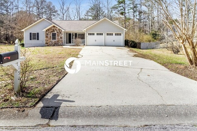 Building Photo - 3 Bedroom Pet-Friendly Home in Acworth, GA...