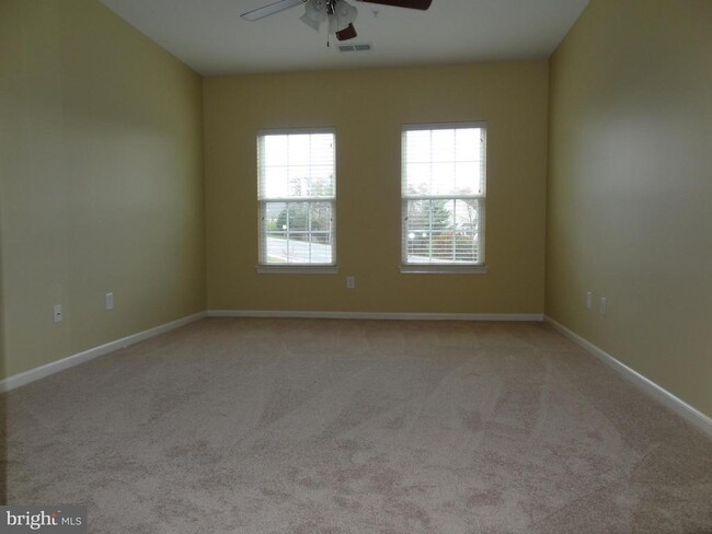 Building Photo - 7557 Stoney Run Dr