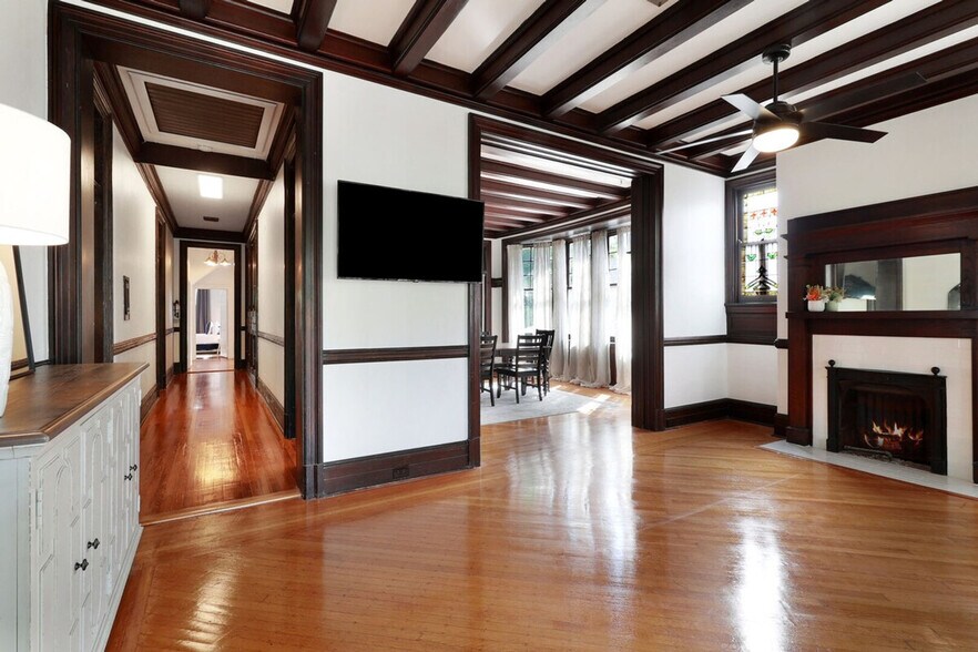 Building Photo - 4408 Canal St