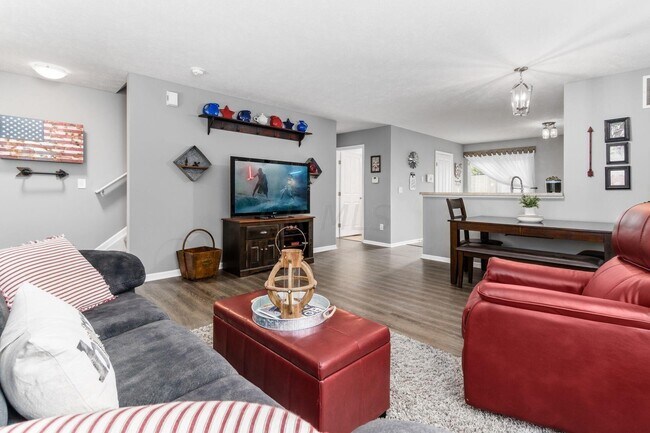 Building Photo - 8196 Echo Spring Dr