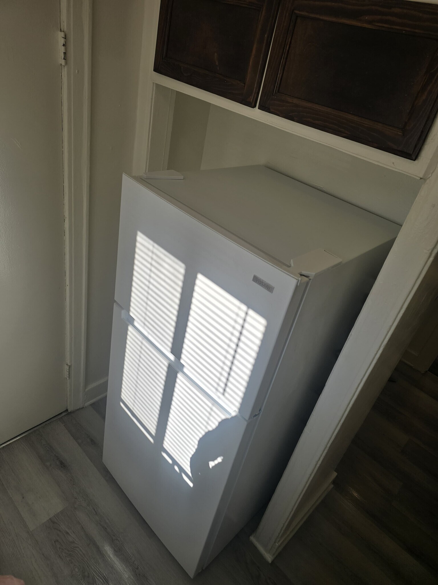 Building Photo - 2808 1/2 Hillcrest Dr