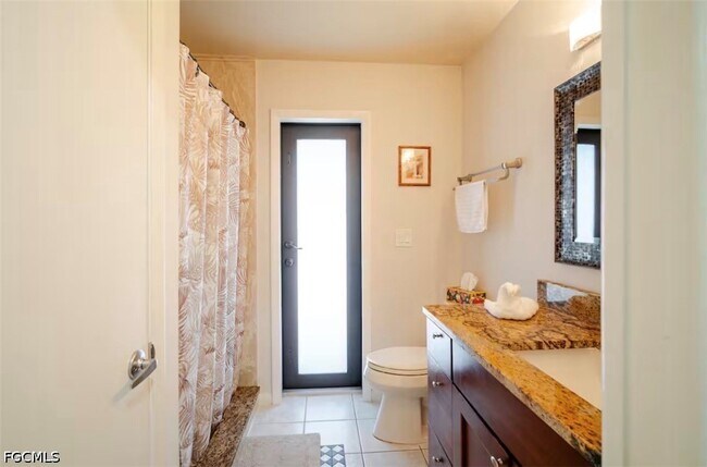 Building Photo - 203 SE 43rd Terrace