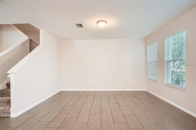 Building Photo - 7001 Interbay Blvd