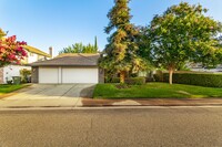 Building Photo - Gold River Home, Immaculately Kept with Beautifully Landscaped Backyard
