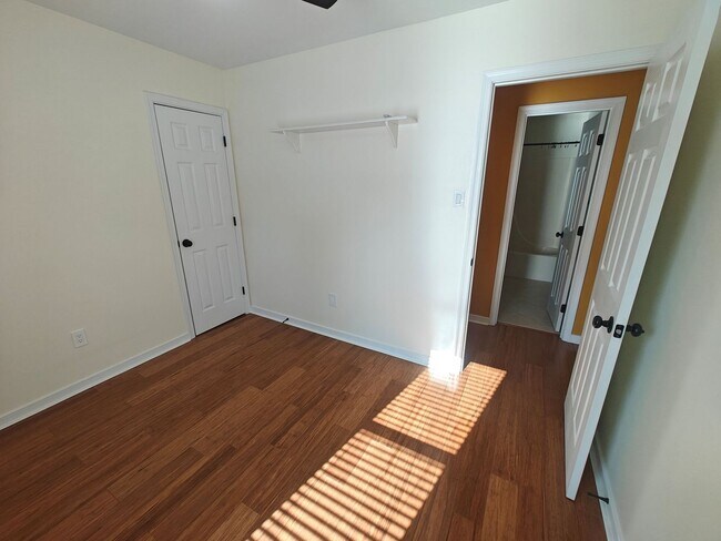 Building Photo - 8201 Skirmish Ln