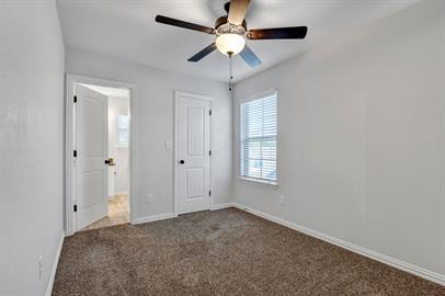 Building Photo - 232 W Lake Ave