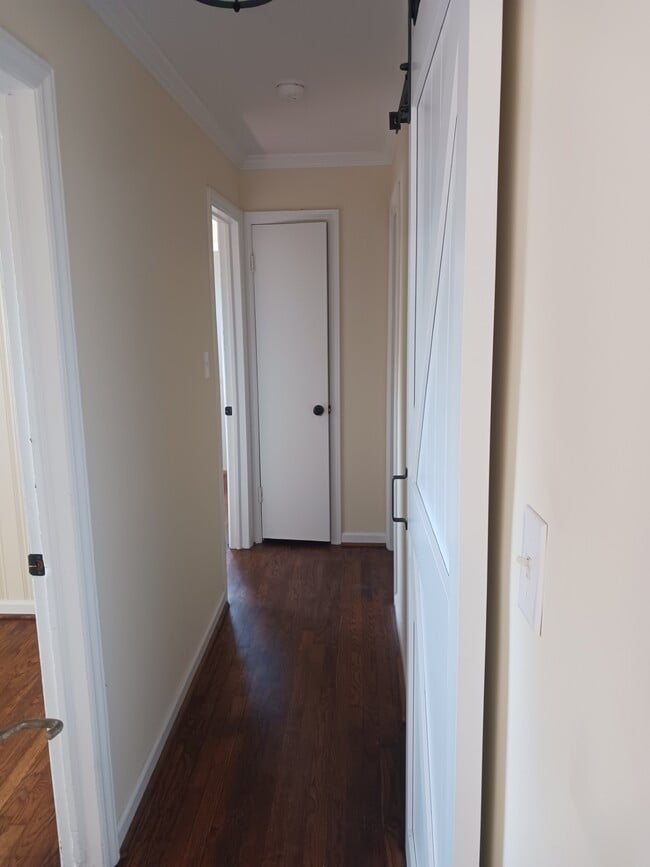 Building Photo - 7992 Lester Rd