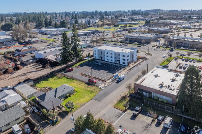 Aerial - NW 99 Apartments