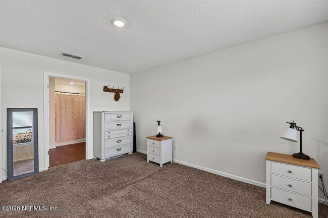 Building Photo - 14 Jarama Cir