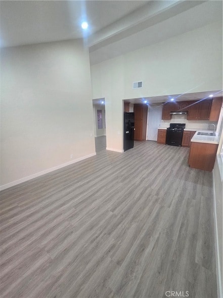 Building Photo - 19637 Vista Hermosa Dr