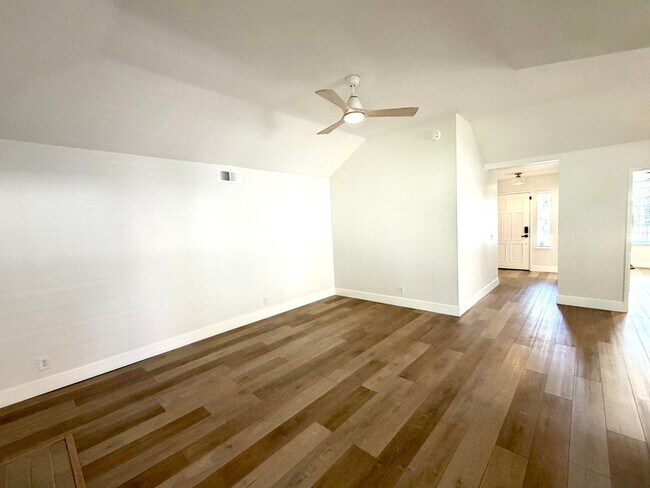 Building Photo - Welcome Home to Prestigious North Upland Living