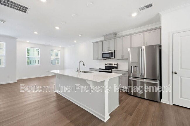 Building Photo - 3606 Elm Grv Ln