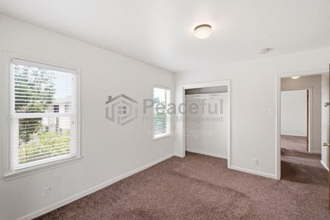 Building Photo - 3558 S 700 E