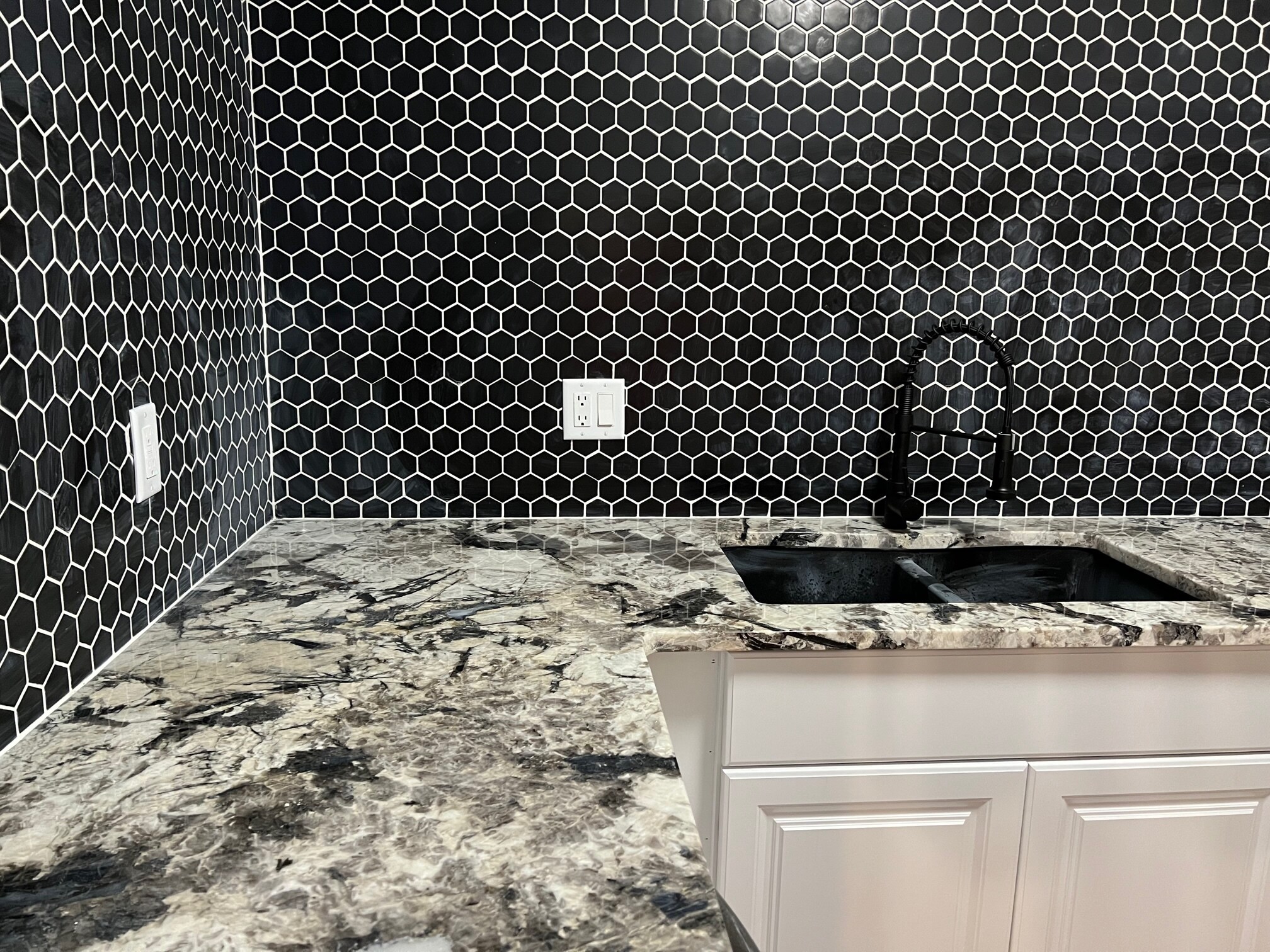 Building Photo - 21 Woodmere Ct