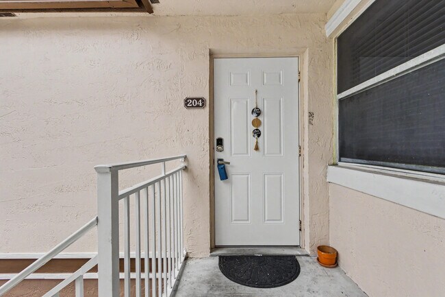 Building Photo - 1250 SW 113th Terrace