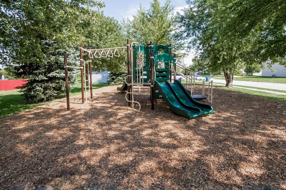 Building Photo - 1929 Orchid Bloom Dr