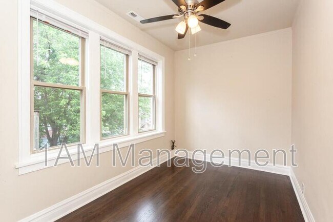 Building Photo - 4249 N Lawndale Ave