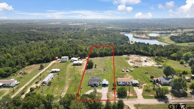 Building Photo - 17982 County Rd 4104