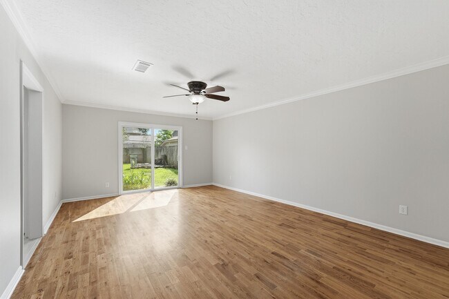 Building Photo - 18806 Candleview Dr