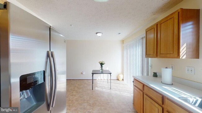 Building Photo - 12021 Calico Woods Dr