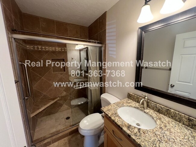 Building Photo - Look at This Beautiful 2 Bedroom 1 Bathroom Split Single Family home is Sugarhouse!!