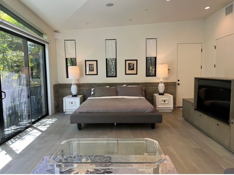 Building Photo - 2849 Seattle Dr