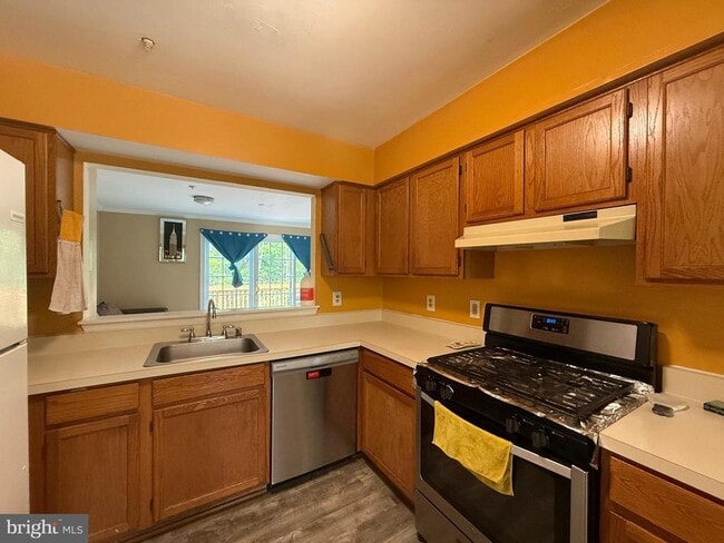 Building Photo - 14051 Jump Dr