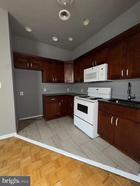 Primary Photo - 4254 Parkside Ave