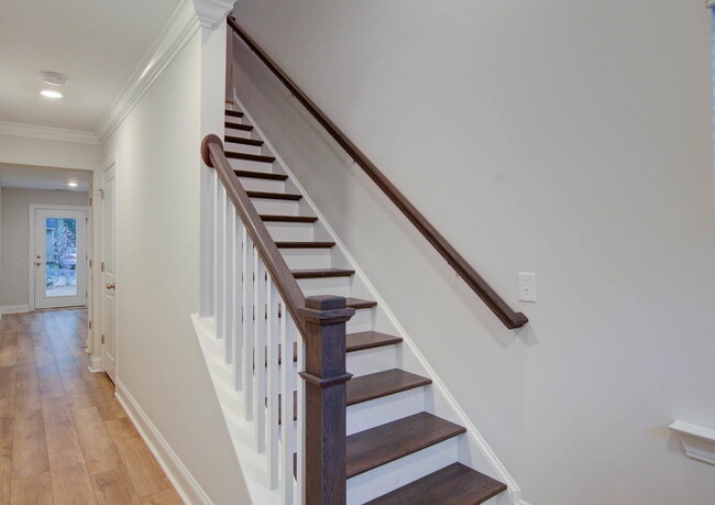 Building Photo - 1237 Tice Ln