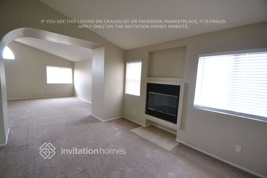 Building Photo - 5319 Gardendale Ln