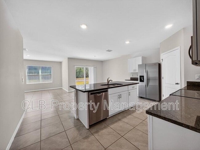 Building Photo - 118 Birch Tree Pl