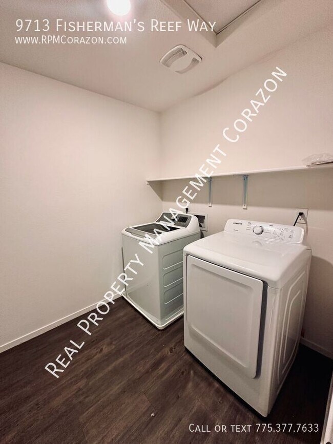 Building Photo - Modern 3 bedroom upgraded home!