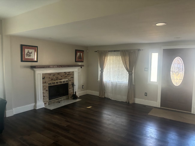 Building Photo - 3613 Ripplingbrook Ct