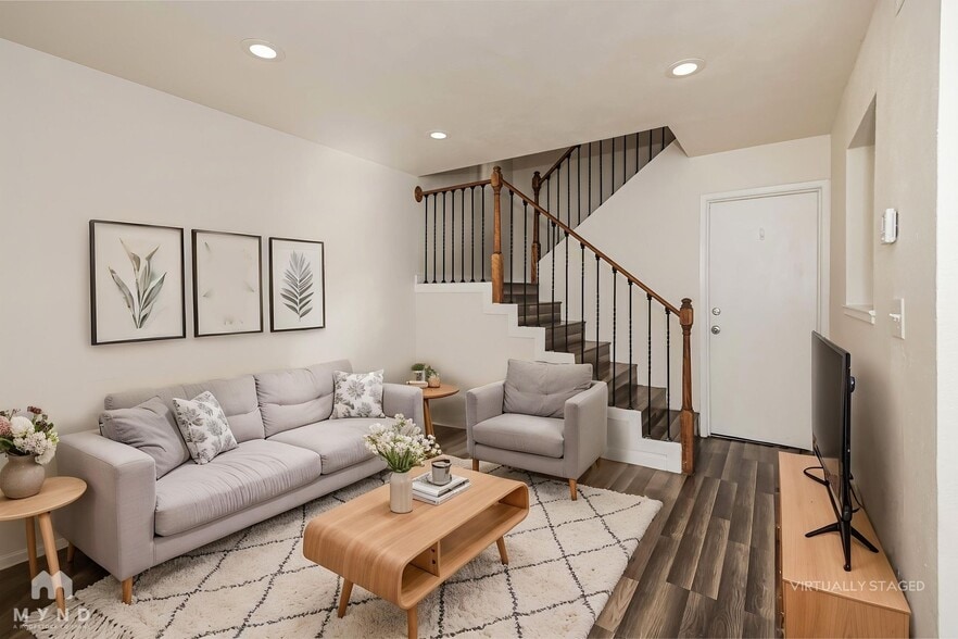 Building Photo - 720 Dempsey Rd