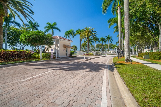 Building Photo - 9929 Porta Leona Ln