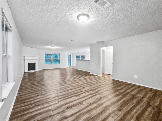 Building Photo - 107 Gayleh Ln