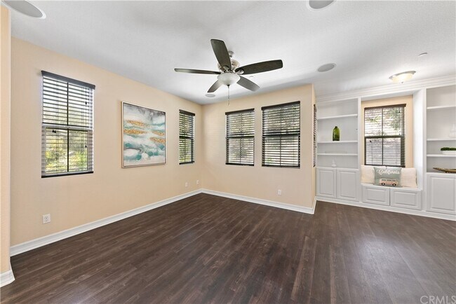 Building Photo - 1863 Hazel Ct