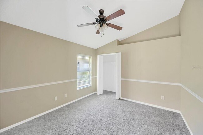 Building Photo - 1833 Mira Lago Cir