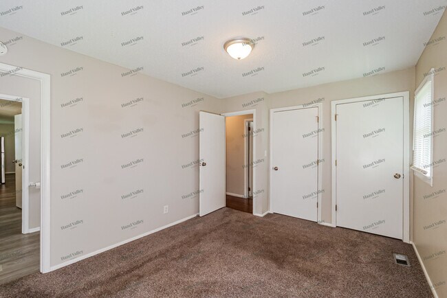 Building Photo - 9524 Ditman Ct