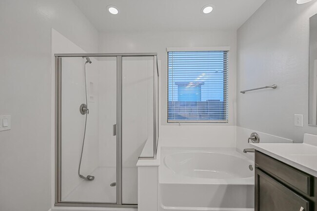 Building Photo - 9775 W Cashman Dr