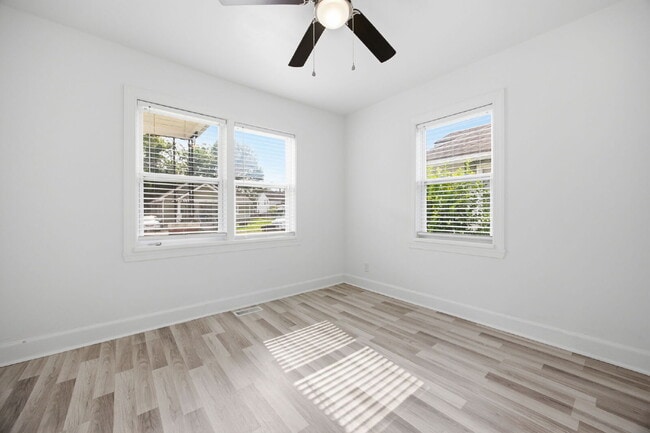 Building Photo - Freshly Renovated Ranch with a Spacious Fenced Yard