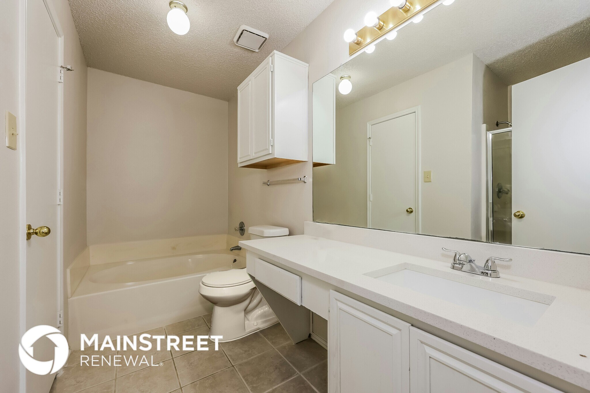 Building Photo - 10909 Hornby St