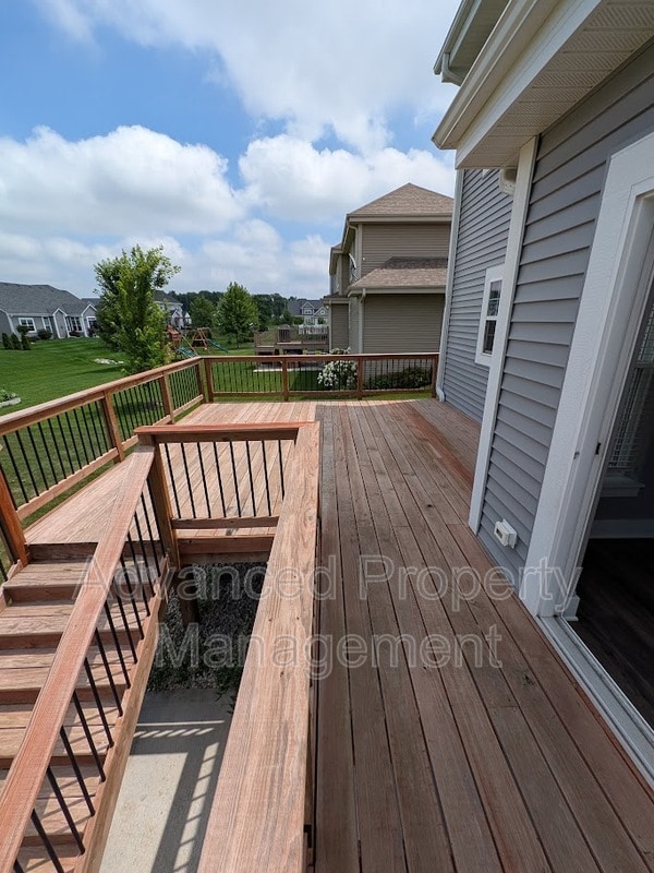 Building Photo - 1520 Foxwood Pass