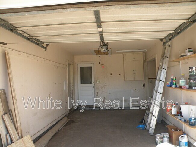 Building Photo - 1412 22nd St