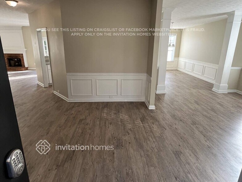 Building Photo - 2290 Grand Jct