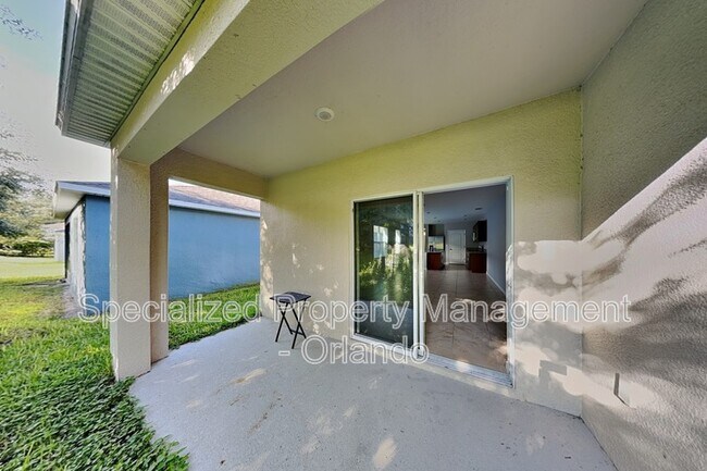 Building Photo - 227 Duke Dr
