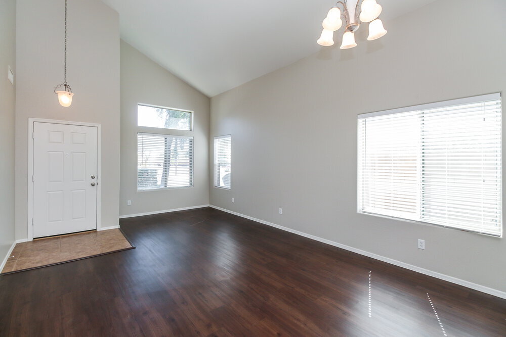 Building Photo - 960 N 168th Dr