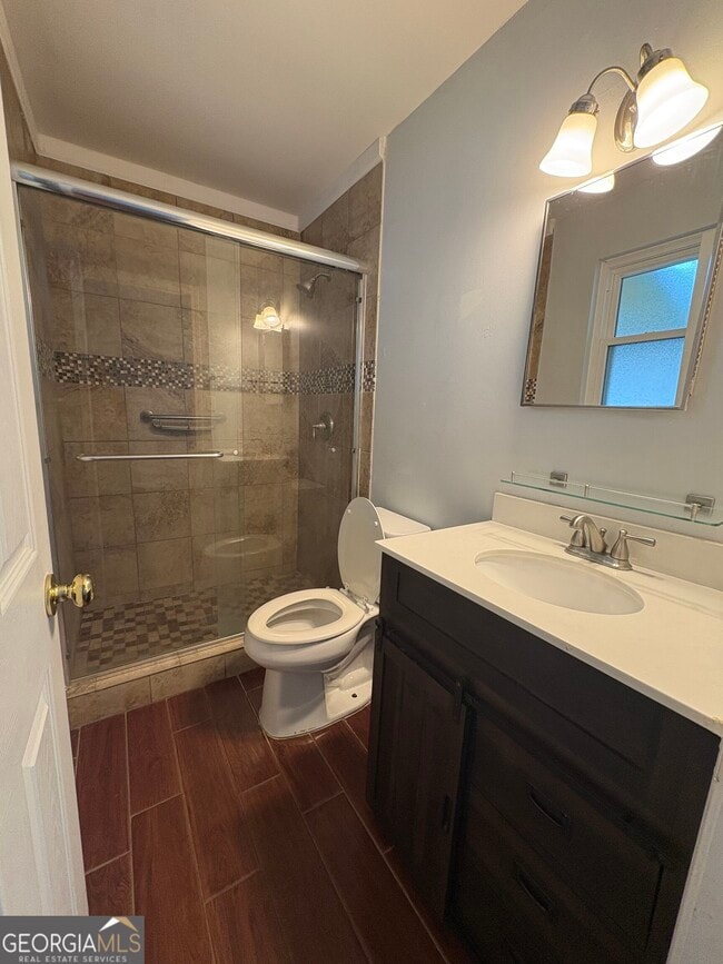 Building Photo - 542 Chateau Cir